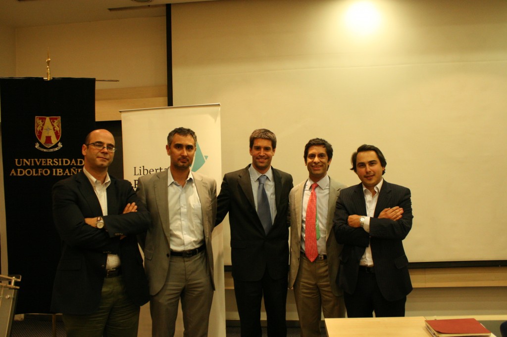 Expositores y moderador 2